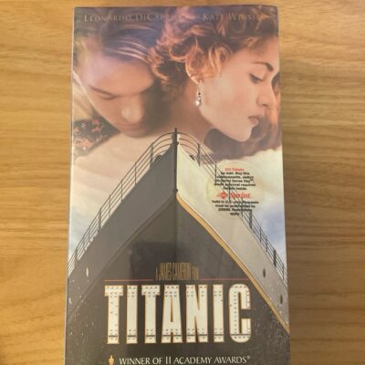 Titanic (Sealed VHS, 1998, 2-Tape Set)