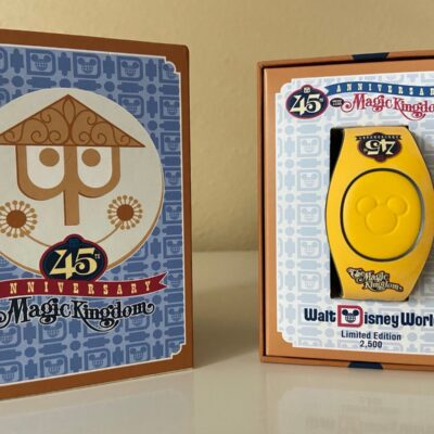 Disney Parks Magic Kingdom 45th Anniversary Small World MagicBand LE 2500