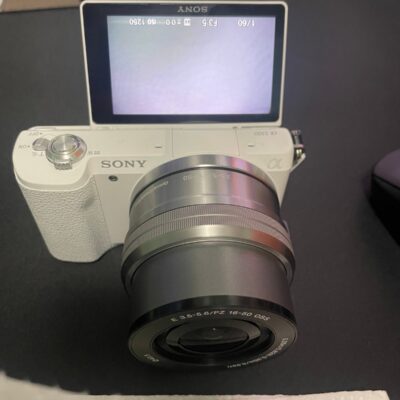 Sony Alpha a5100 Mirrorless Camera With 16-50mm Lens