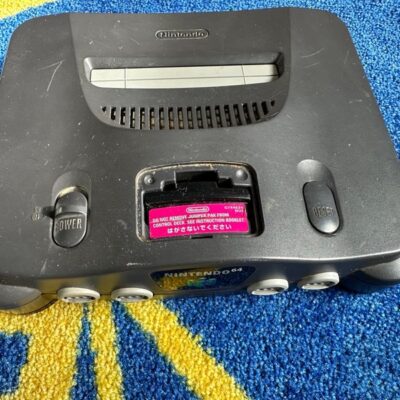 Nintendo 64 in Black console only READ DESCRIPTION