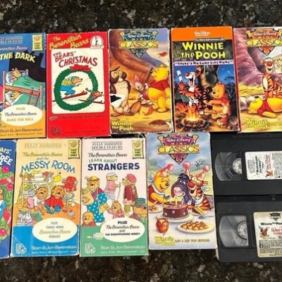 27 VHS Kids Tapes Lot – Barney Mary Kate & Ashley Berenstain Bears Sesame Street