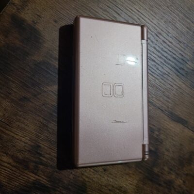 Nintendo DS Lite in Coral, Pink