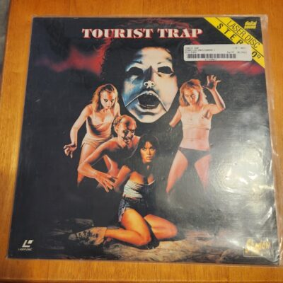 USED LASER DISC  TOURIST TRAP HORROR CHUCK CONNERS TANYA ROBERTS