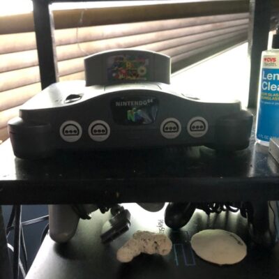 N64 Controller and Game