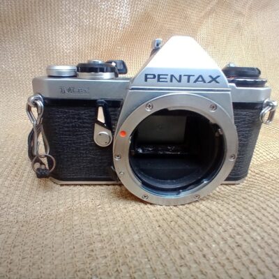 Pentax ME single lens reflex camera