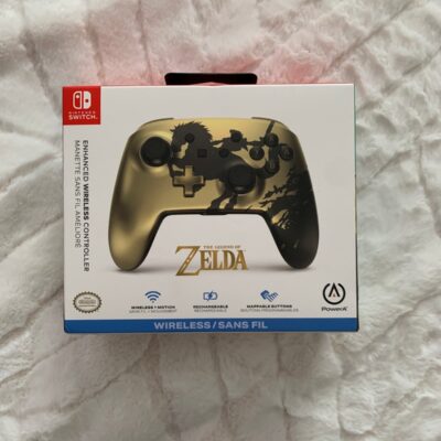 Nintendo Switch Zelda controller