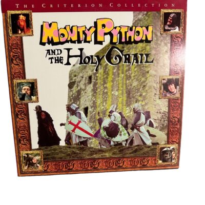 Monty Python And The Holy Grail LASERDISC CRITERION COLLECTION VG+