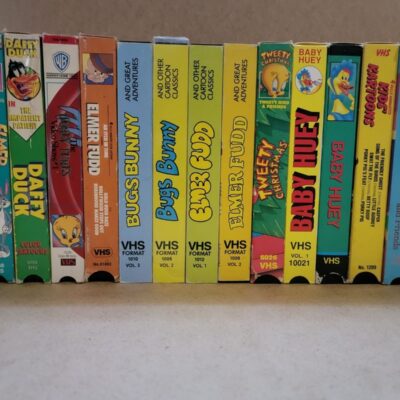 13 Vintage VHS Cartoons Looney Tunes