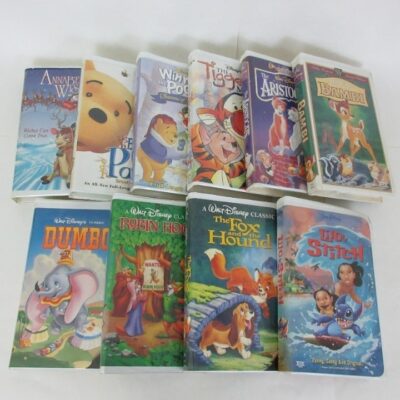 Disney Classics VHS Tape Collection (10)