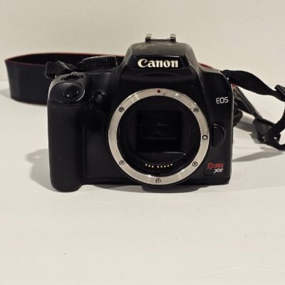Canon EOS Rebel XS Camera Body only untested