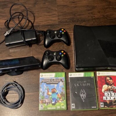 Xbox 360 with kinect,controllers and games