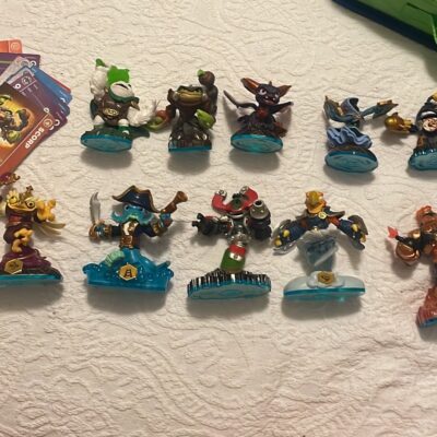 Skylanders swap force figure bundle