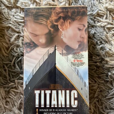 Titanic VHS