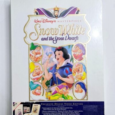 Disney’s Vintage Exclusive Deluxe Video Edition “Snow White” New, Sealed!