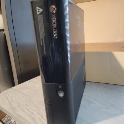 *BROKEN* Xbox 360 E Black