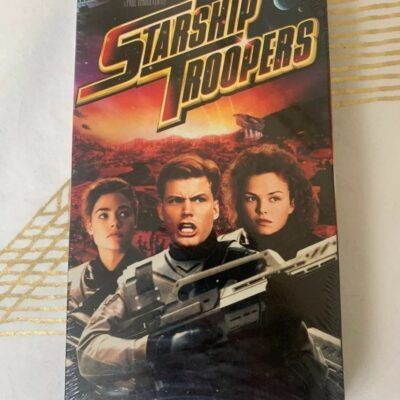 Vintage 1St Press 1996 Factory Sealed Star Ship Troopers Movie VHS White Stamped