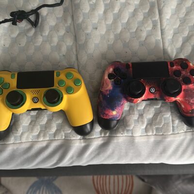 Two controller both scuf