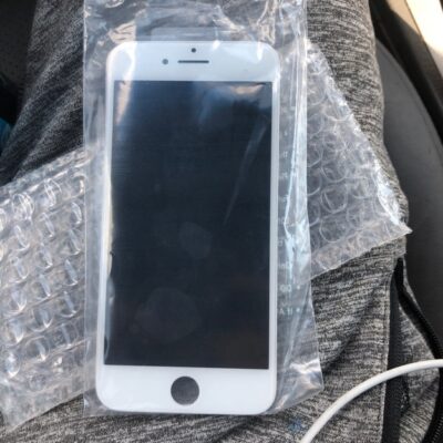 iPhone 7/8 white screen replacement