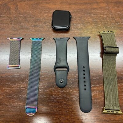 Apple Watch Series 5 (GPS, 44MM) – Space Gray Aluminum Case with Black Sport Ban