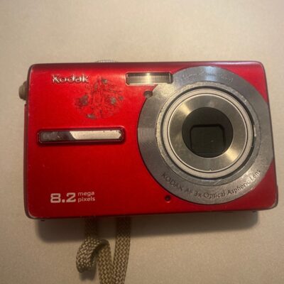 Kodak Red EasyShare M893 IS Digital Camera