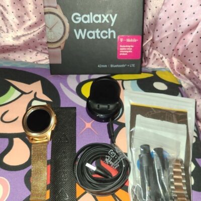 2 Samsung Galaxy Watches 42mm