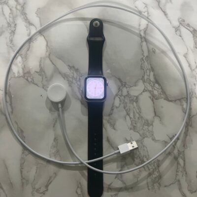 Apple watch se 2nd gen 40mm